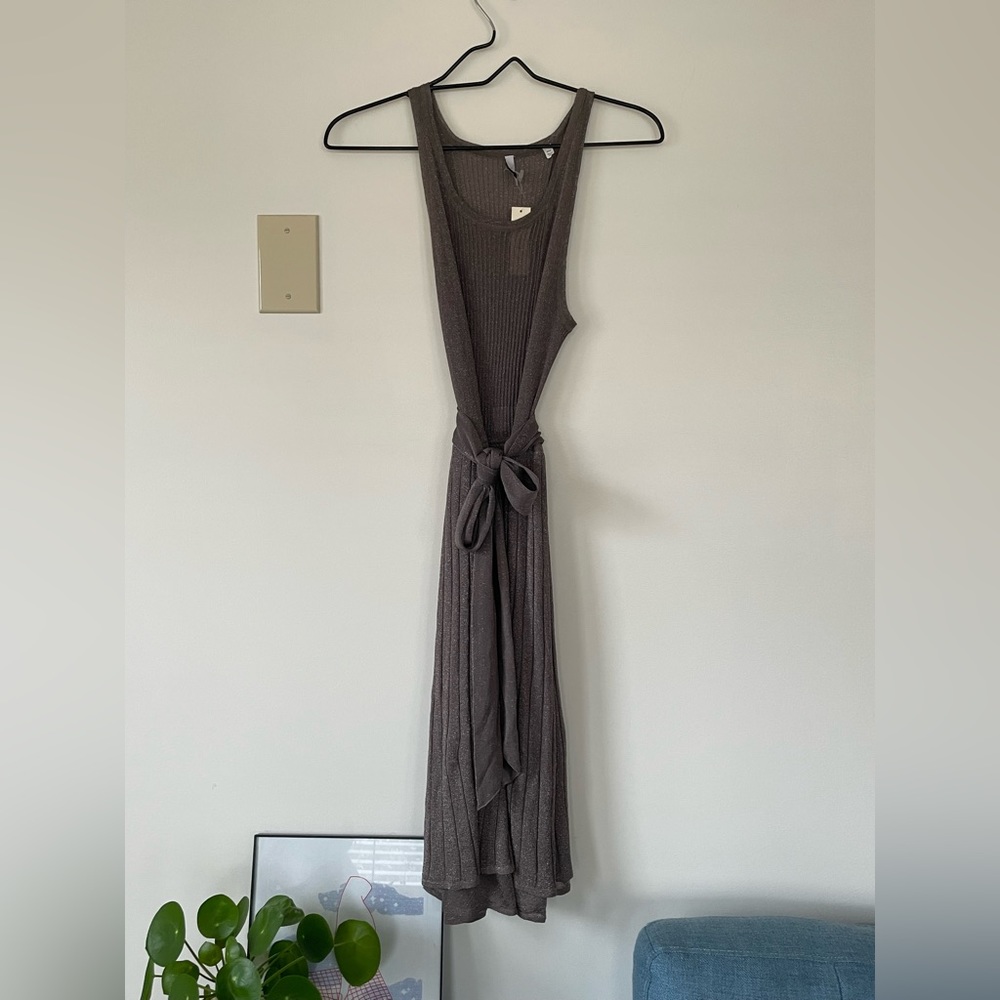 Grey shimmery dress